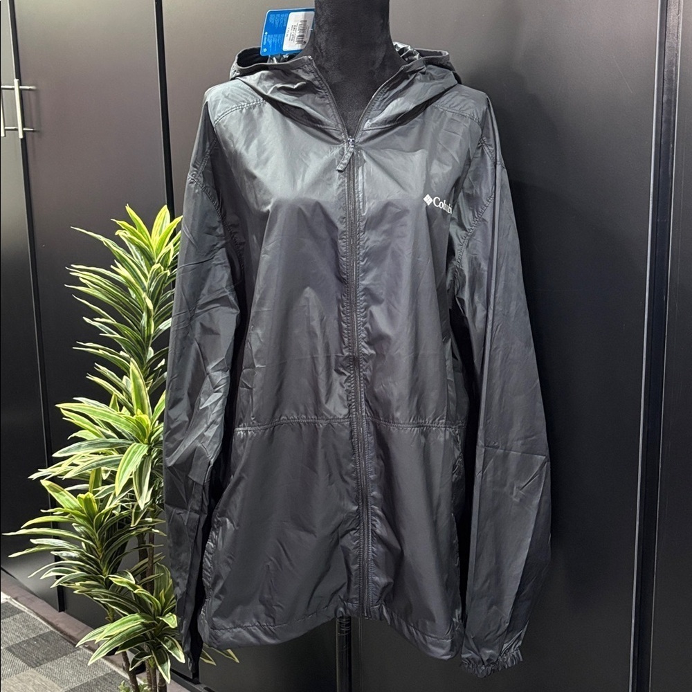 Columbia Center Ridge,hooded windbreaker,hip pockets,bungee waist,elastic wrist